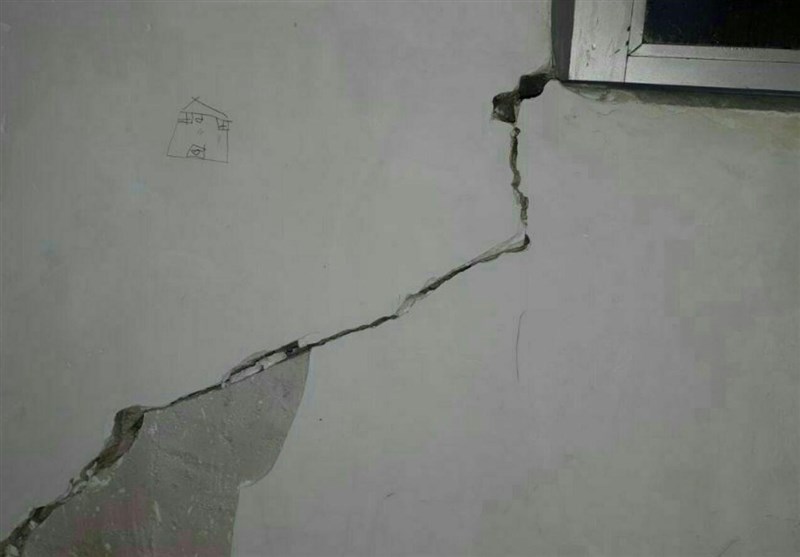 بازدید مدیر سازمان تعاون روستایی آذربایجان شرقی به همراه مدیر سازمان تعاون روستایی سیستان و بلوچستان از خط تولید شیره خرما در شهرک صنعتی مرند