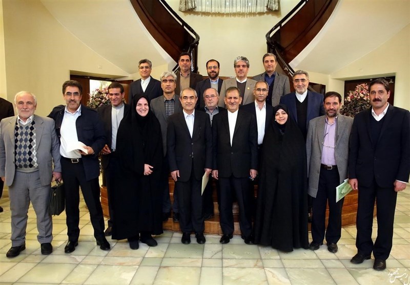 جهانگیری: برای رفع آثار مخرب دریاچه ارومیه دولت محدودیتی برای تأمین اعتبار ندارد