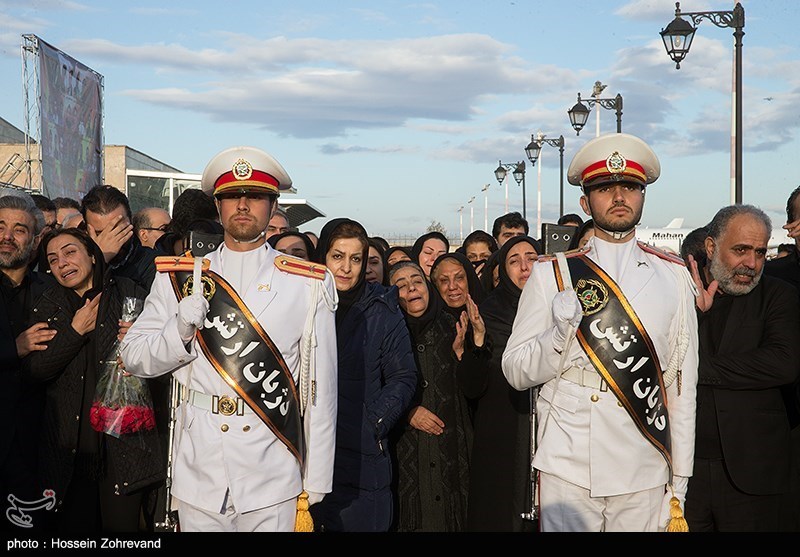 تشییع پیکر شهدای سانچی بعد از نماز جمعه در تهران