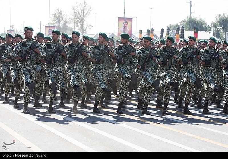 مراسم رژه روز ارتش در تهران و سراسر کشور آغاز شد