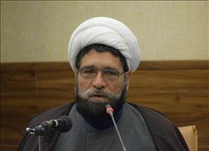 امام جمعه عجب شیر در مراسم معارفه فرماندار جدید: آدم سیاسی در عجب‌شیر موفق نمی‌شود/ فرماندار جدید سرش را بیندازد پایین و کار خودش را بکند!