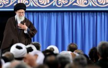 واکنش رهبر انقلاب به حمله موشکی علیه سوریه در دیدار مسئولین نظام و سفرای کشورهای اسلامی