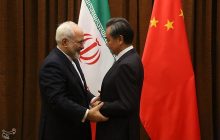 وانگ‌یی در تماس تلفنی با ظریف: چین به دنبال گسترش همکاری‌ها با ایران است