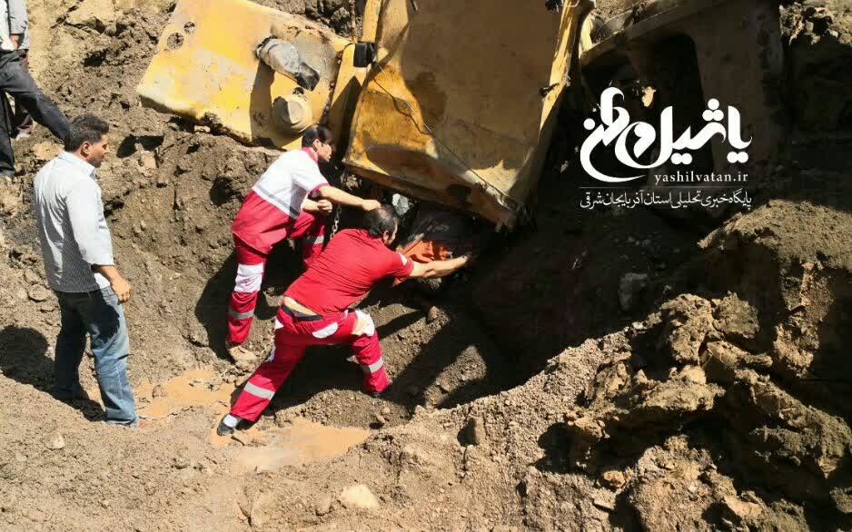 مرگ راننده لودر اهل یامچی در شرکت شن و ماسه+عکس