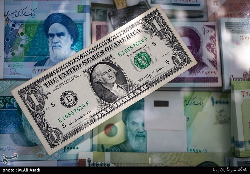 «به زودی بازار ارز متعادل می‌شود»
