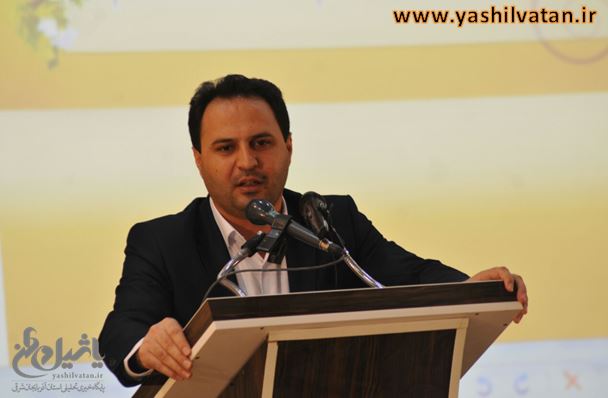نماینده مرند و جلفا در همایش تجلیل از فعالین مرند: ستارخان پایه گذار مجلس ملی بود اما امروز یک عکس از او در مجلس نصب نشده است
