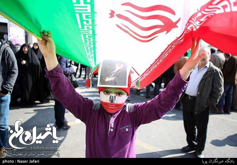 بیانیه اهل تسنن خراسان‌شمالی: به کوری چشم دشمنان در ۲۲ بهمن حماسه‌ای دیگر می‌آفرینیم‌
