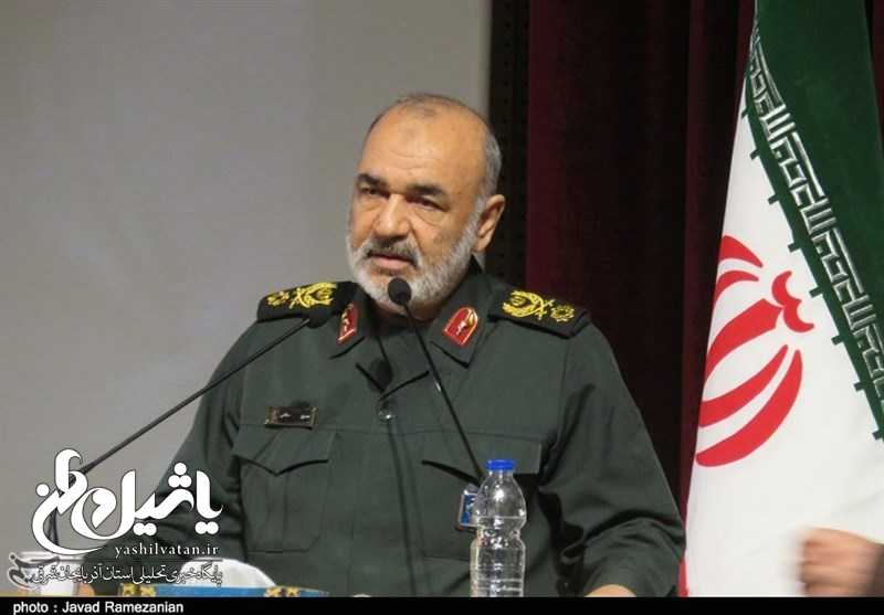 سردار سلامی: ترامپ جامعه غرب را به افول می‌برد/ نباید به دشمن تکیه کنیم