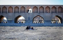 احتمال وقوع سیلاب مقطعی در اصفهان مردم در حاشیه زاینده رود تردد نکنند‌