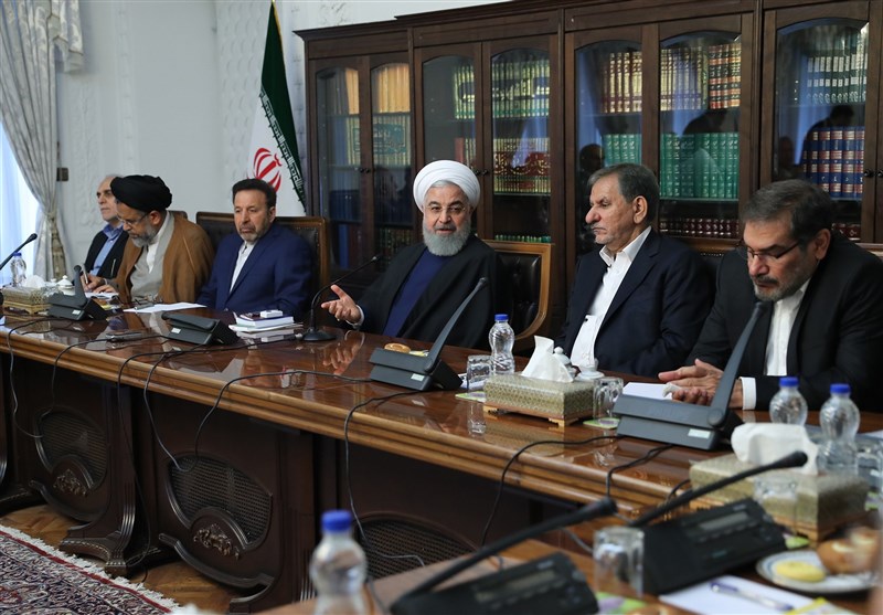 روحانی: خسارات مردم مناطق سیل‌زده جبران خواهد شد/ درخواست از ارتش و سپاه برای تخلیه آب شهرها