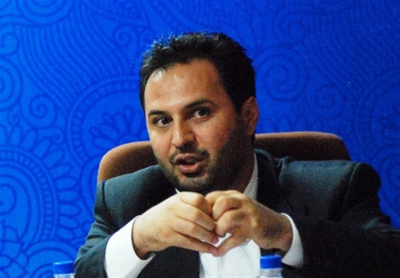 عضو کمیسیون اقتصادی مجلس: مشکلات بازار ارز از عدم نظارت بر بانک مرکزی ناشی می‌شود