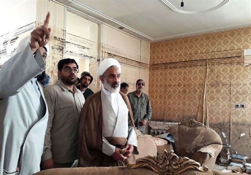 بازدید نماینده ولی فقیه در سپاه از مناطق سیل‌زده پلدختر+ عکس