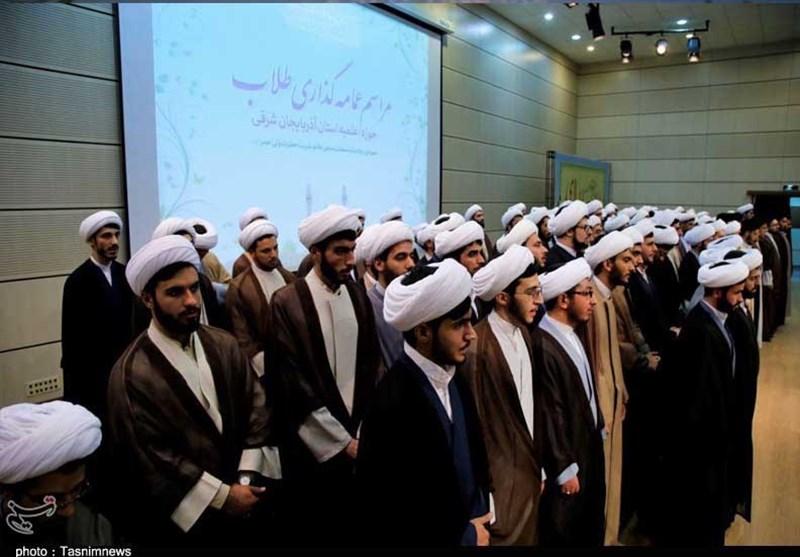 مراسم عمامه گذاری طلاب آذربایجان شرقی به روایت تصویر
