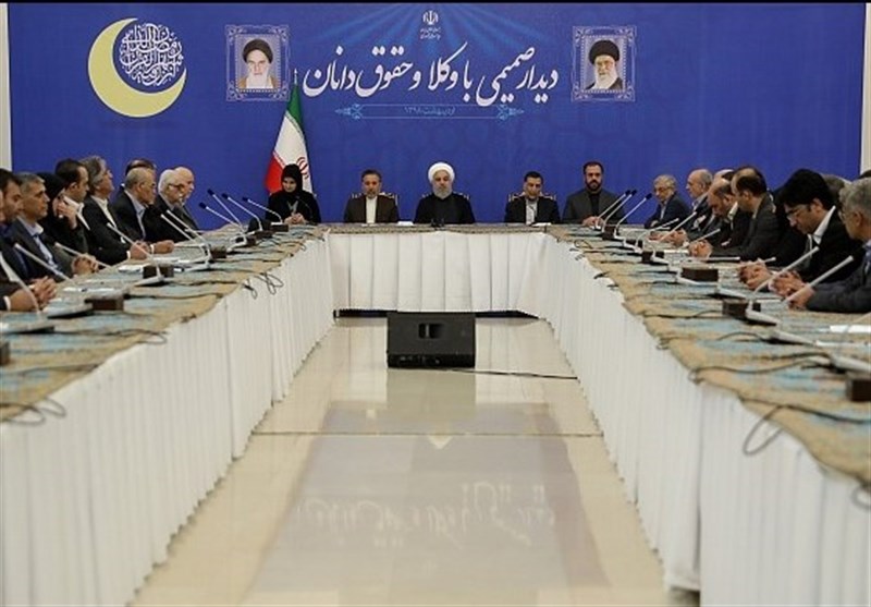 روحانی: حکومت جمهوری اسلامی ایران حکومت قانون است
