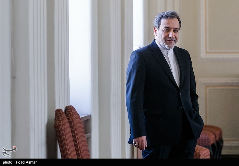 عراقچی: نگرانم ناو آمریکایی پهپاد خودشان را اشتباهی سرنگون کرده باشد!
