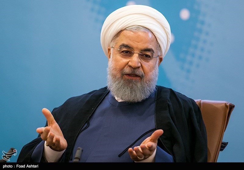روحانی: فساد با دادگاه بر طرف نمی‌شود/برخی در قالب نقد نیش می‌زنند