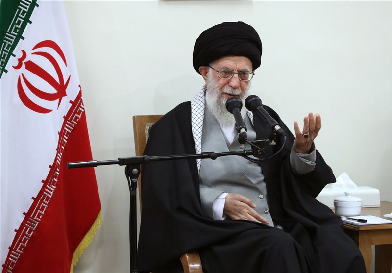 رهبر انقلاب در دیدار جمعی از زوج‌های جوان: شکرگزار نعمت ازدواج باشید/افزایش فرزند باید به‌صورت یک فرهنگ درآید
