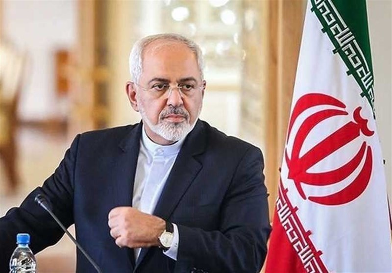 ظریف: آمریکا باید با واقعیت‌های جهان امروز کنار بیاید