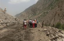 بازگشایی محورهای مواصلاتی در مناطق زلزله/اعزام گروه‌های ارزیاب راهداری به منطقه
