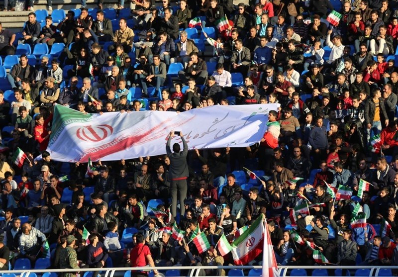 اقدامی که نشان داد فوتبال هنوز هم زیبایی‌هایی دارد/ پاسخ محکم به افراد سودجو و معاند در ورزشگاه‌ها + عکس