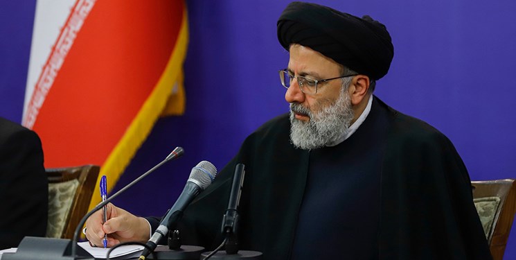 مأموریت آیت‌الله رئیسی به مسؤولان قضایی درباره سهمیه‌بندی بنزین