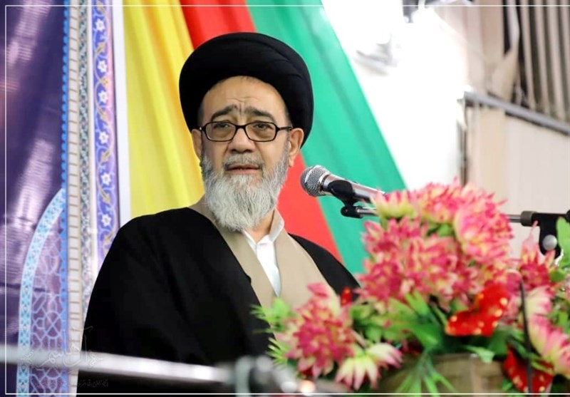امام جمعه تبریز: تربیت قوه عاقله در جوانان از وظایف دانشگاه‌ها است