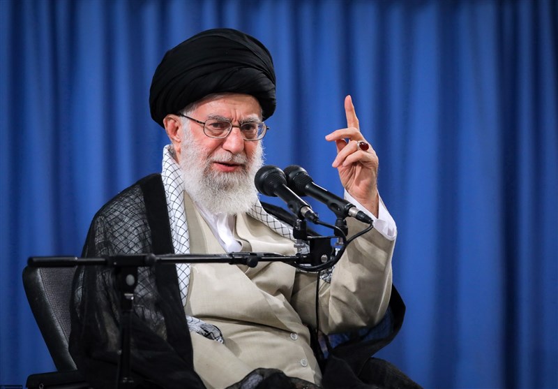 امام خامنه‌ای: طرح آمریکایی معامله‌ی قرن، قبل از مردن ترامپ خواهد مُرد/ هرکس به ایران علاقمند است باید در انتخابات شرکت کند