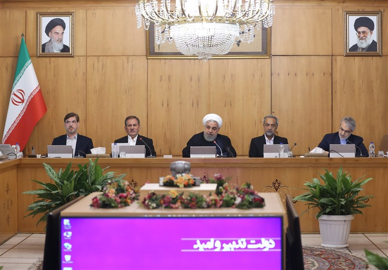 روحانی: هیچ تصمیمی برای قرنطینه شهری مطرح نیست/ کرونا نباید سلاح دشمنان برای تعطیلی کشور شود