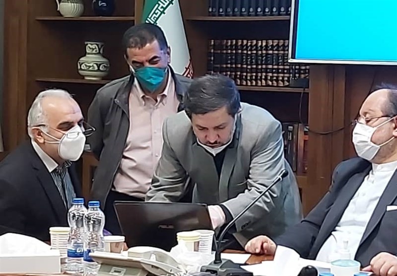 جلسه شورای عالی کار بدون نتیجه پایان یافت/ نظرات کارگران و کارفرمایان نزدیک نشد