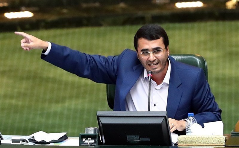 طرح «جرم انگاری توهین به مظاهر ملی و قومی» مراحل قانونی را طی می‌کند