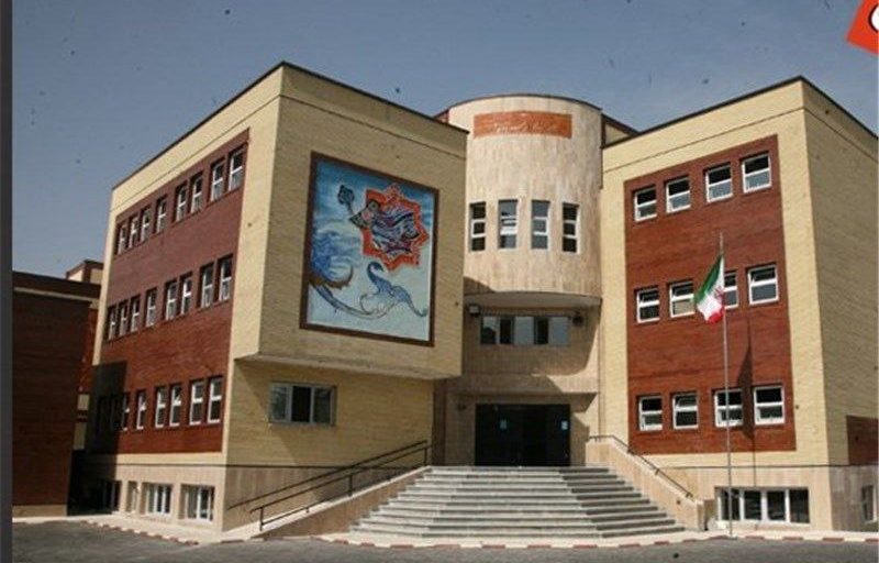 خیران ۱۸ مدرسه در مراغه می‌سازند/ رتبه اول مراغه در جذب خیرین/ مدرسه لقمان مرند تخریب و نیمه کاره رها شد