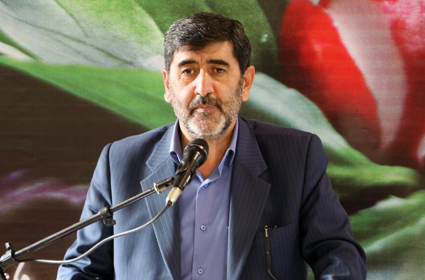 تمامی کارکنان دستگاه های دولتی باید واکسن کرونا تزریق کنند