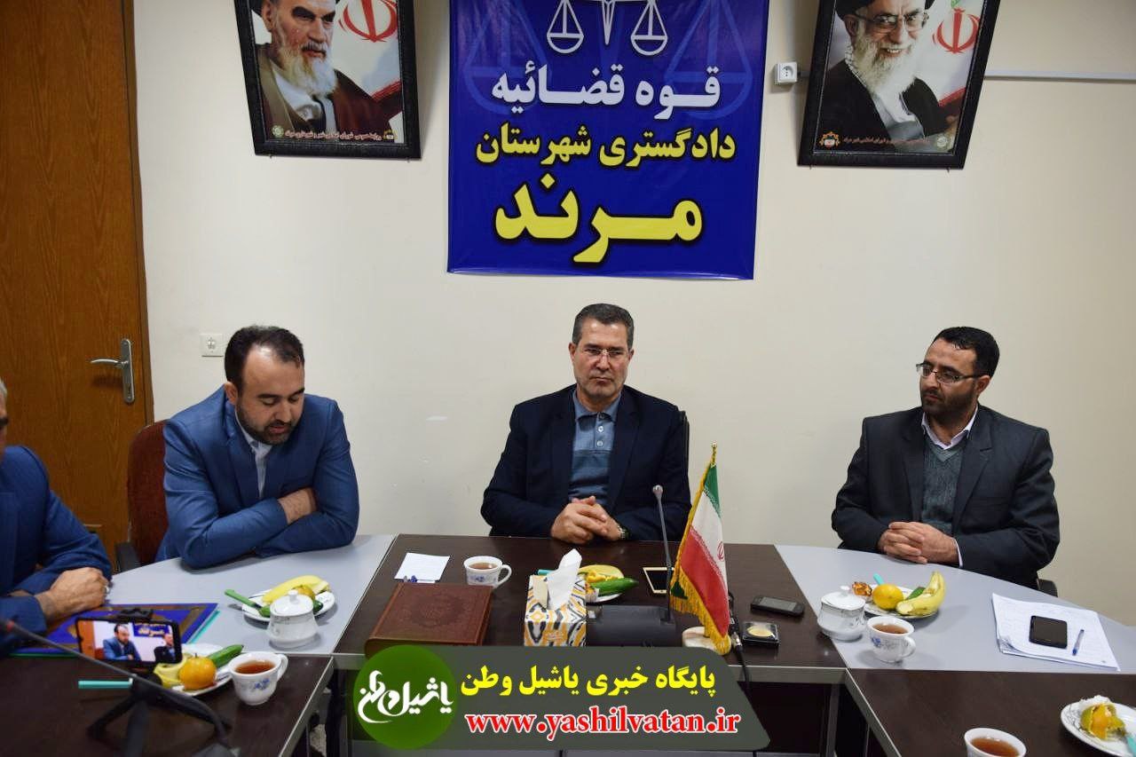 خانواده نیک نیت مرندی به نیت ۱۴ معصوم (ع) ۱۴ زندانی جرائم غیرعمد را با پرداخت ۳۰۰ میلیون تومان آزاد کردند