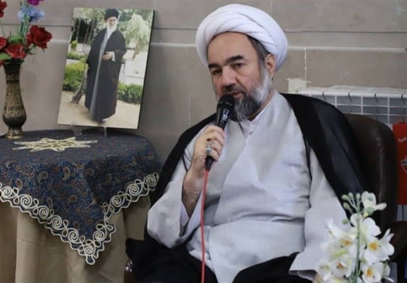 امام جمعه زاهدان: ایرانشهر حلقه وصل استان به امام خامنه‌ای است