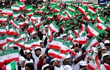 راهپیمایی مردم انقلابی و مومن شهرستان مرند بعد از اتمام نماز عبادی سیاسی جمعه