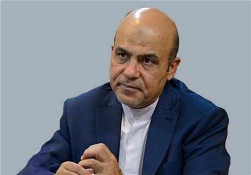 بیانیه وزارت دفاع: علیرضا اکبری هیچ‌وقت معاون وزیر نبوده و سال ۸۱ بازنشست شده است
