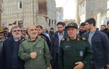 گفت‌وگوی چهره به چهره فرمانده‌کل سپاه با زلزله‌زدگان خوی/ دستور سرلشکر سلامی برای گسیل امکانات سپاه به مناطق زلزله‌زده +تصاویر
