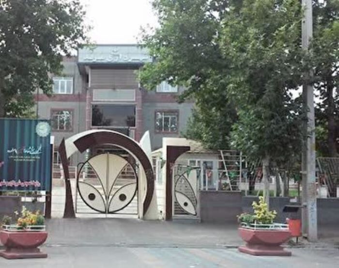 حکم شهردار مرند از طرف استاندار استان صادر شد